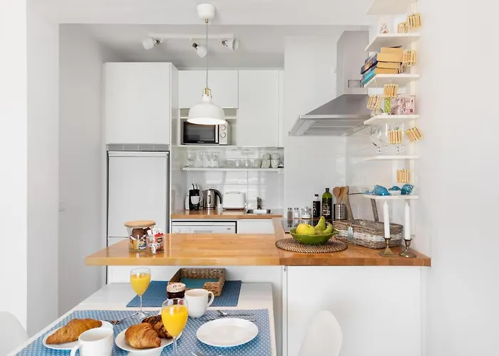 Cozy Next To The And Center Nerja