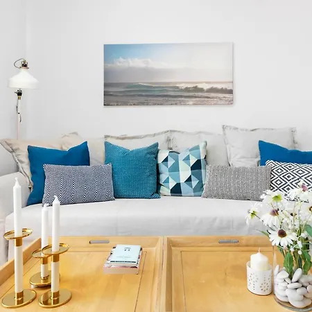 Cozy Next To The And Center Apartamento Nerja