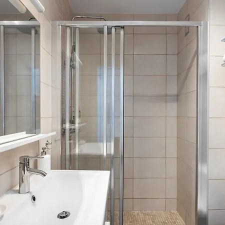 Cozy Next To The And Center * Nerja